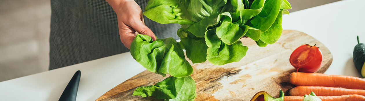 Brighten your plate with fruits and vegetables!