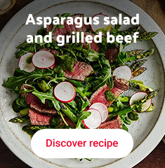 Asparagus salad and grilled beef
