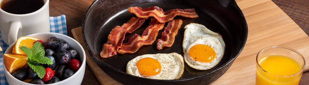 Le meal prep du campeur pour des matins relax.